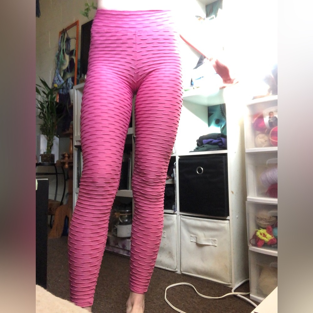 ❗️3 for $15❗️honeycomb leggings